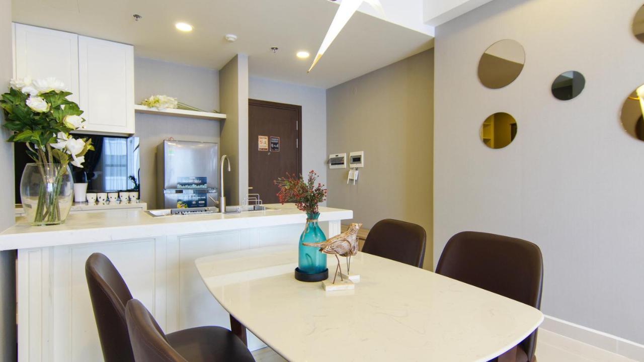 Icon 56 - Free Rooftop Pool Gym 6 Near Ben Thanh Market 호치민 외부 사진